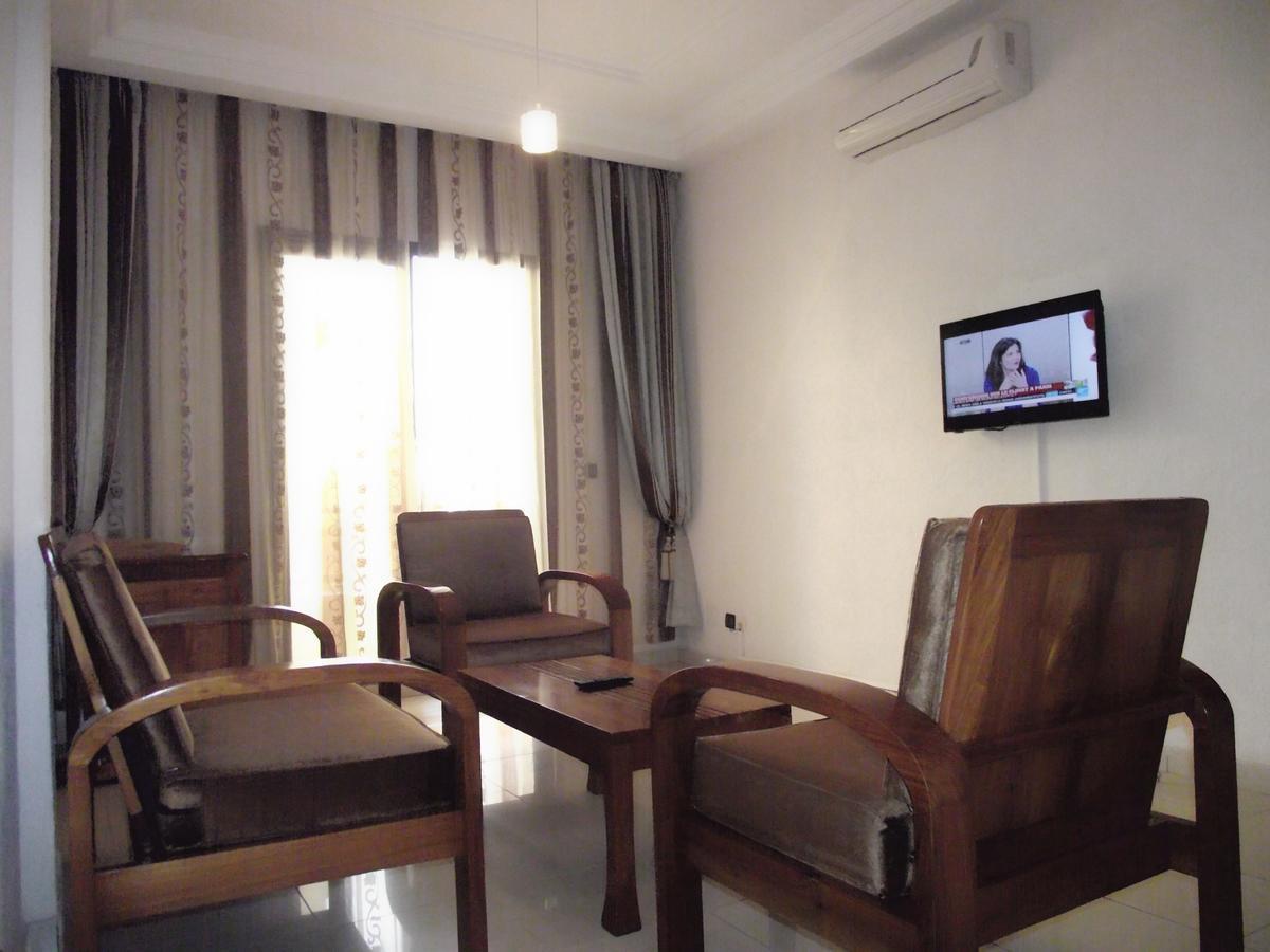 Hotel Ghis Palace Baguida Buitenkant foto