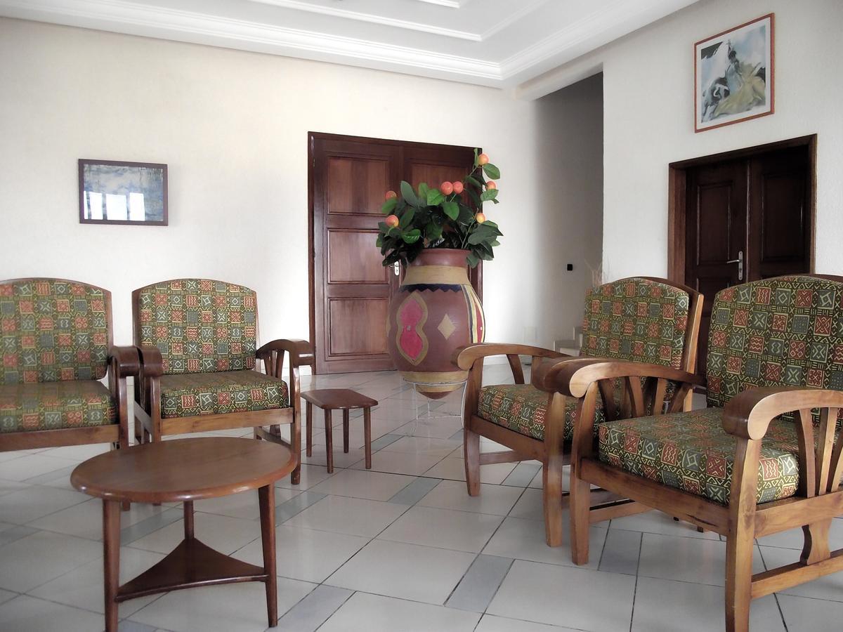 Hotel Ghis Palace Baguida Buitenkant foto