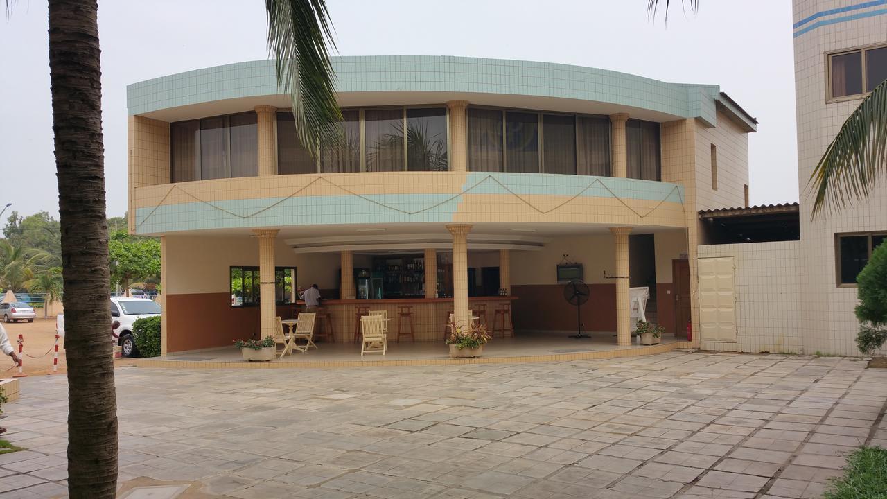 Hotel Ghis Palace Baguida Buitenkant foto